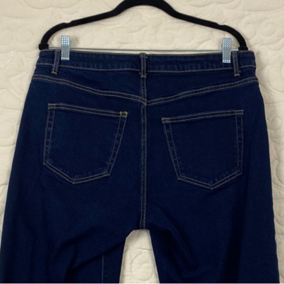 Micheal Kors Cropped High Rise Jeans Blue Womens Sz 12 - Picture 3 of 10